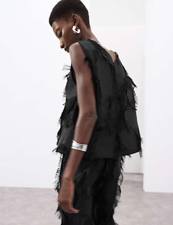 Top coupe décontractée à détail torsadé au dos et franges