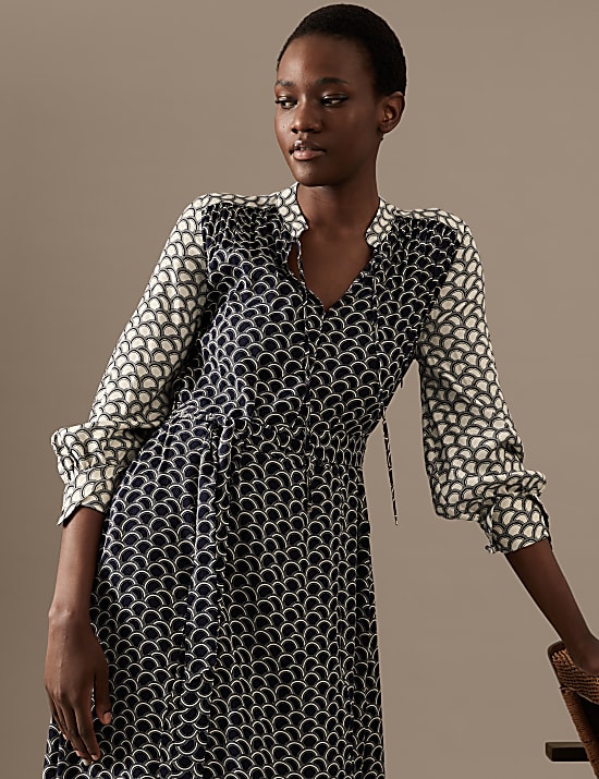 Printed Tie Neck Midaxi Waisted Dress