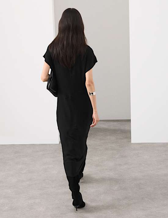 Midaxi-Kleid mit Spitzendetail