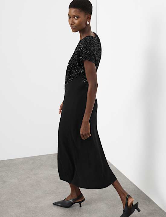 Robe coupe droite midaxi avec perles