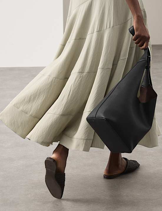 Midaxi-Skaterkleid mit rundum Tellerrock-Saum