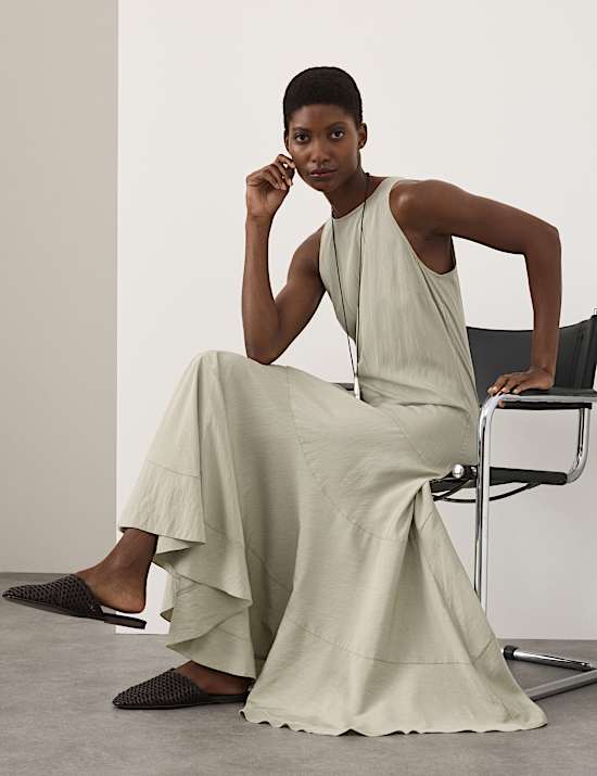 Midaxi-Skaterkleid mit rundum Tellerrock-Saum