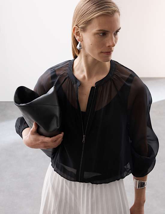 &Alpha;&nu;ά&lambda;&alpha;&phi;&rho;&omicron; bomber &tau;&zeta;ά&kappa;&epsilon;&tau; &alpha;&pi;ό &omicron;&rho;&gamma;ά&nu;&tau;&zeta;&alpha;