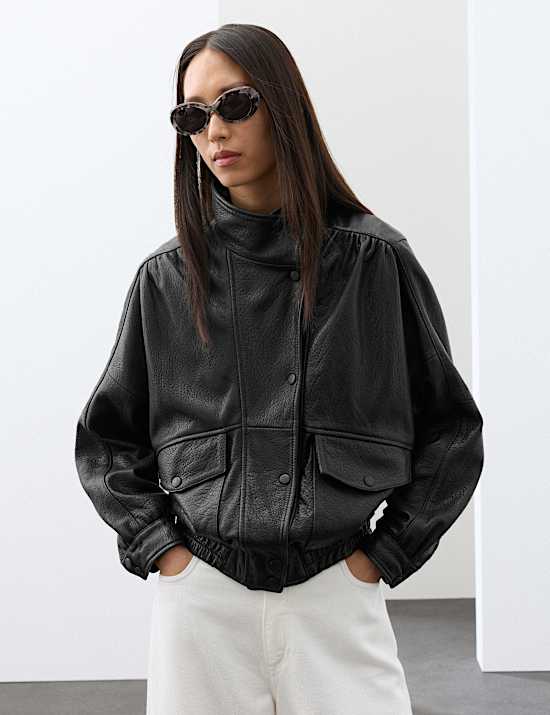 Veste d&rsquo;aviateur en cuir &agrave; col chemin&eacute;e