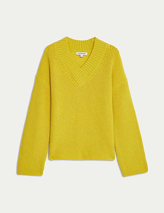 Pure Merino Wool Ribbed V-Neck Jumper