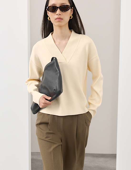 Ribbed V-Neck Jumper