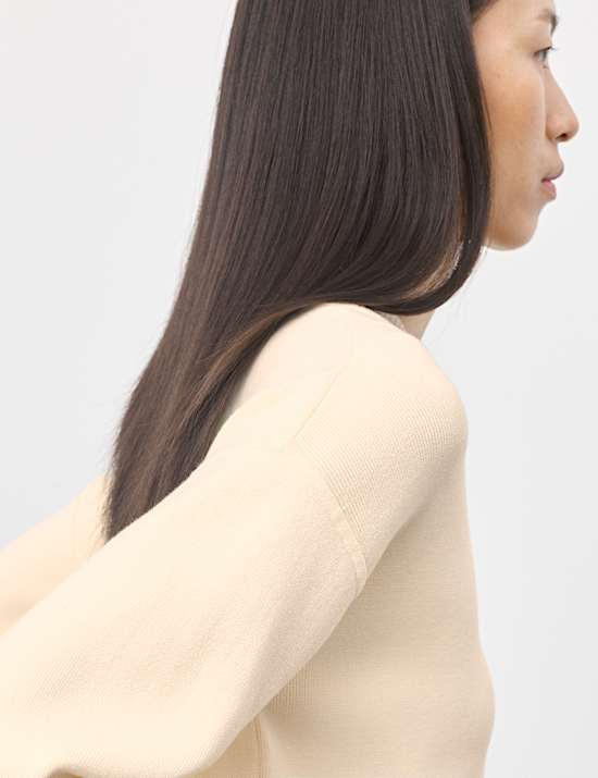 Ribbed V-Neck Jumper