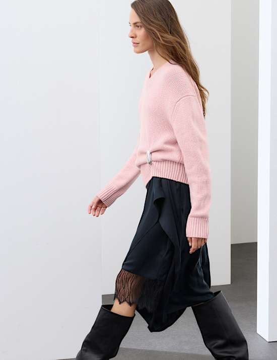 Merino Wool Rich V Neck Jumper with Cashmere