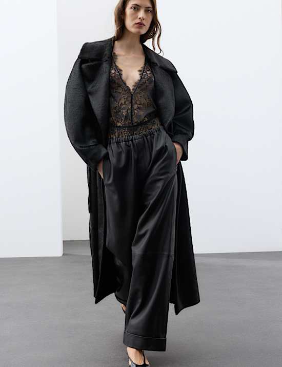 Pantalon jambe droite taille normale en cuir