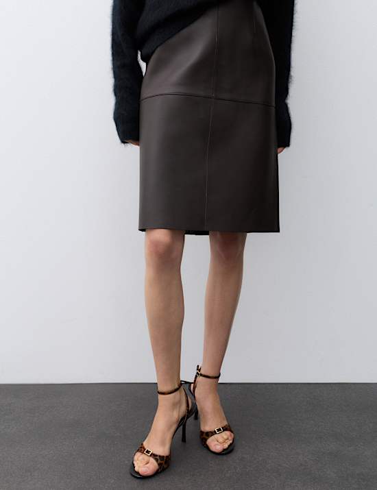 Jupe crayon longueur genou 100 % cuir