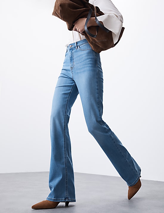 High Waisted Flared Jeans