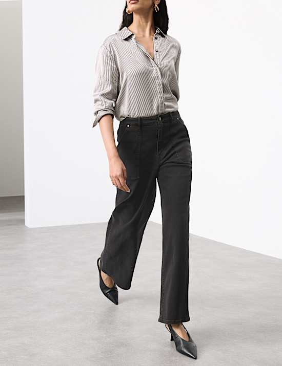 High Waisted Straight Leg Carpenter Jean