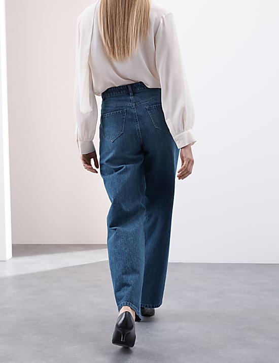 Korte carpenter-jeans met hoge taille en rechte pijpen