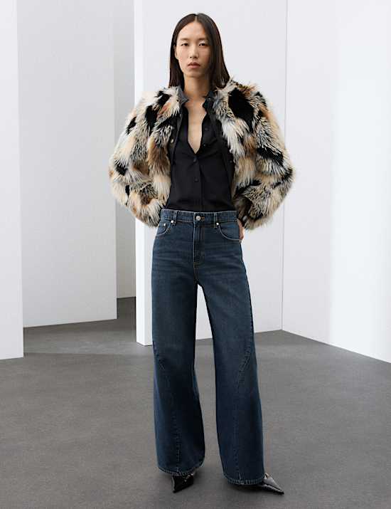 High Waisted Seam Detail Barrel Jeans