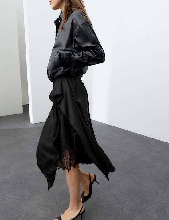 Asymmetrischer Midi-Tr&auml;gerrock mit Spitzendetail und Seidenmischgewebe