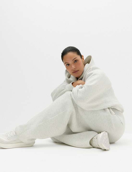 Scuba Relaxed Volume Hoodie