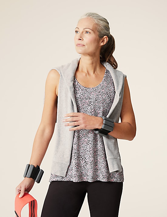 Scoop Neck Relaxed Sleeveless Yoga Top