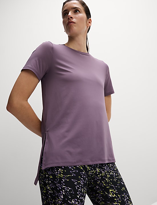 T-shirt &agrave; encolure ronde et dos en mesh