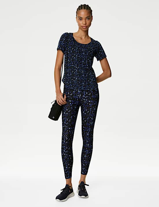 Printed Scoop Neck 2-in-1 T-Shirt