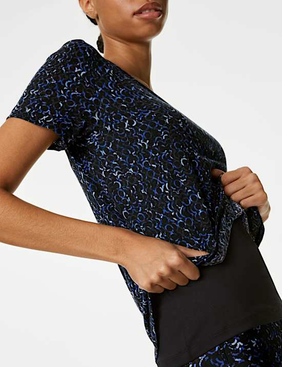 Printed Scoop Neck 2-in-1 T-Shirt
