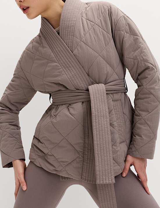 Lang geschnittene, gesteppte Stormwear&trade; Wickeljacke