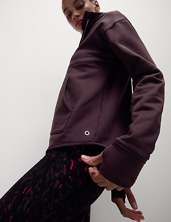 Ruimvallend capuchonvest met halflange rits en Ultraheat&trade;