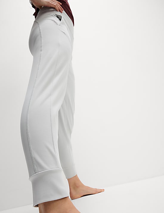 Go Balance Cuffed Yoga Jogger