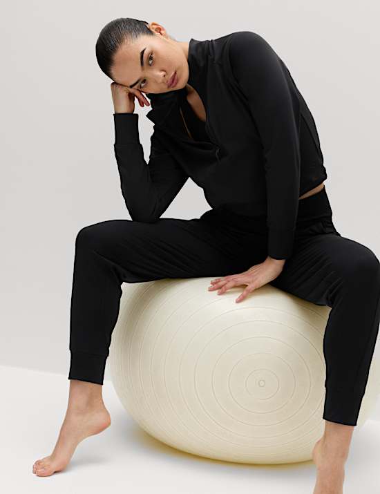 Go Balance Cuffed Yoga Jogger