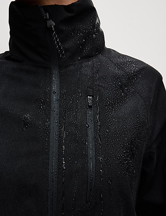 &Alpha;&delta;&iota;ά&beta;&rho;&omicron;&chi;&omicron; &alpha;&theta;&lambda;&eta;&tau;&iota;&kappa;ό &tau;&zeta;ά&kappa;&epsilon;&tau; &mu;&epsilon; &kappa;&omicron;&upsilon;&kappa;&omicron;ύ&lambda;&alpha; &kappa;&alpha;&iota; Stormwear&trade; Ultra