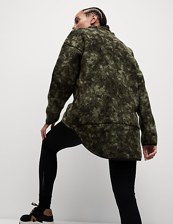 Lang fleecejasje met borgvoering, halflange rits en print