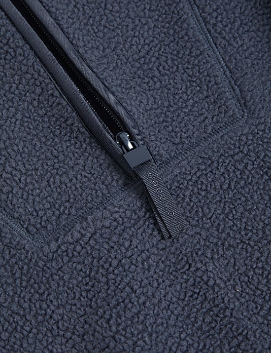 Lang fleecejasje met borgvoering en halflange rits