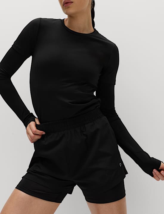 Mehrlagige Shorts mit Stormwear&trade;