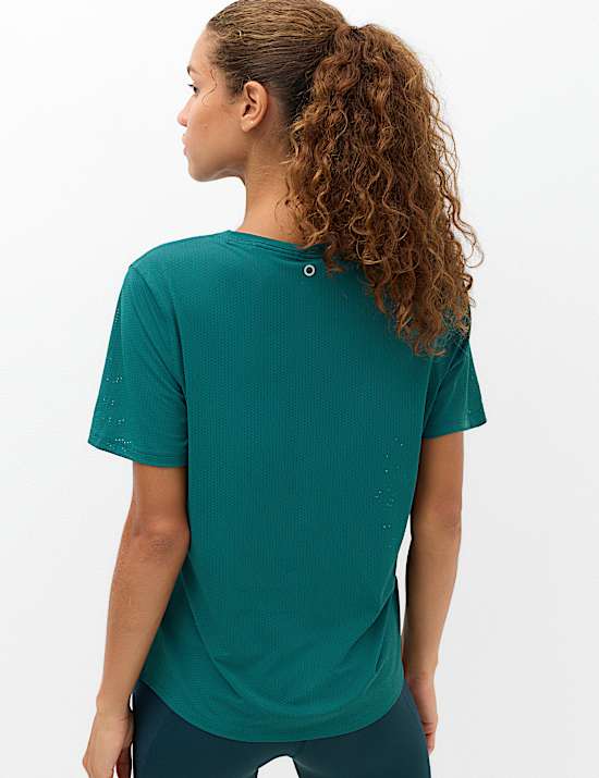 Round Neck Mesh Relaxed T-shirt