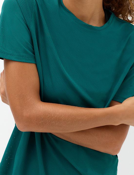 Round Neck Mesh Relaxed T-shirt