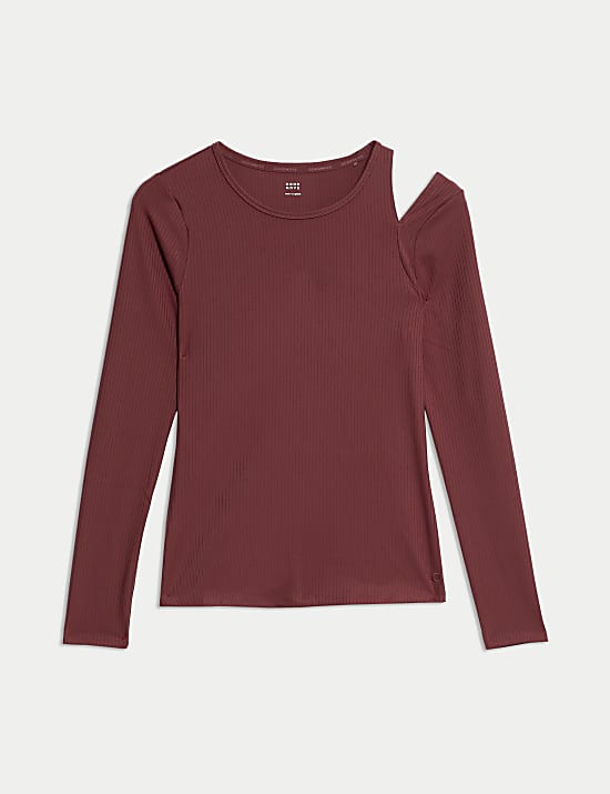 Nauwsluitende, geribbelde yogatop met blote schouder