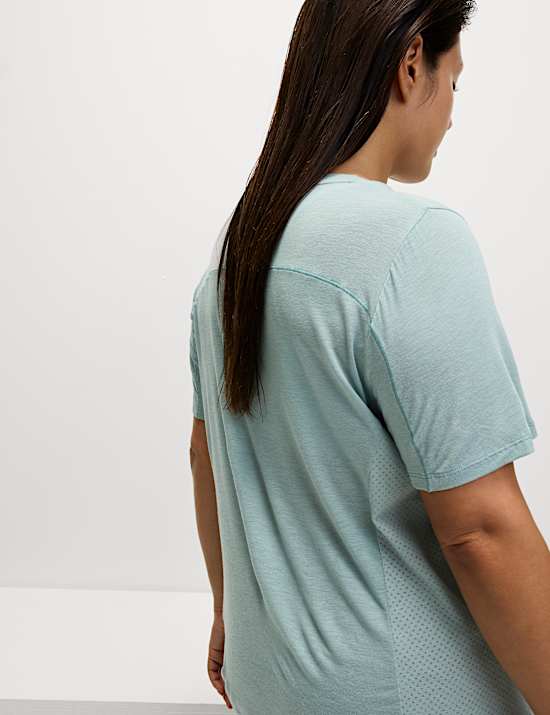 T-shirt léger avec laine mérinos