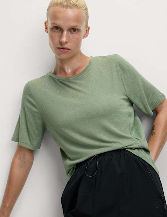 Lightweight T-Shirt with Merino Wool
