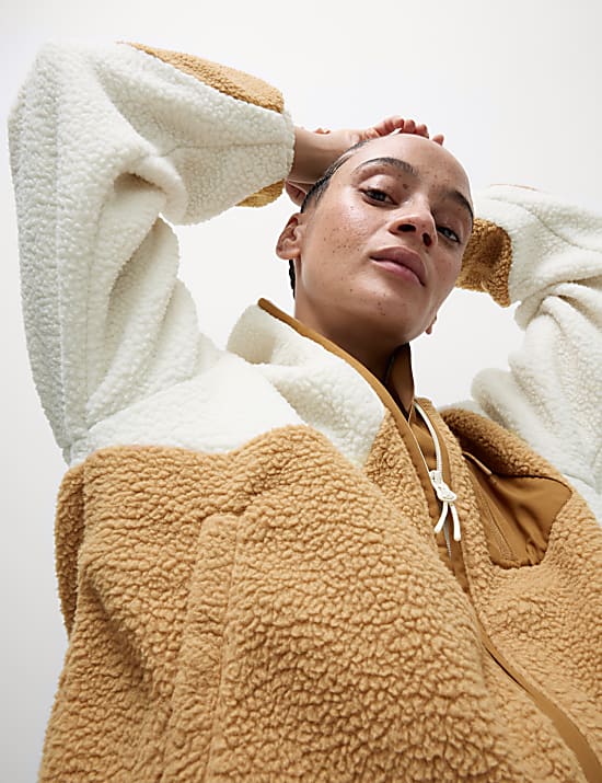 Fleece met opstaande kraag en rits van borgstof