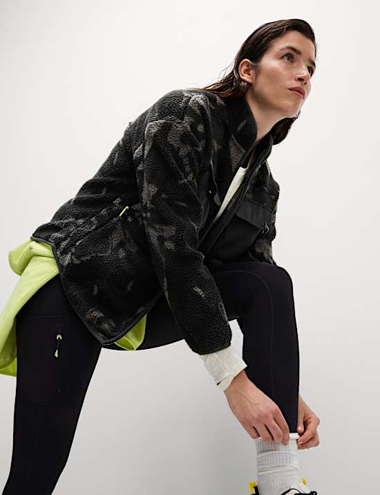 Veste en polaire zippée effet peau de mouton à col cheminée