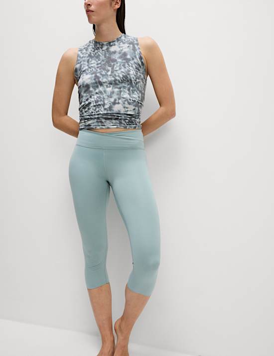 Go Balance Wrap Waist Cropped Yoga Leggings