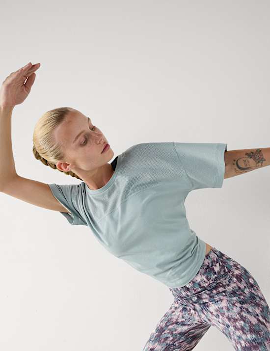 Cotton Blend Lightweight Yoga T-Shirt