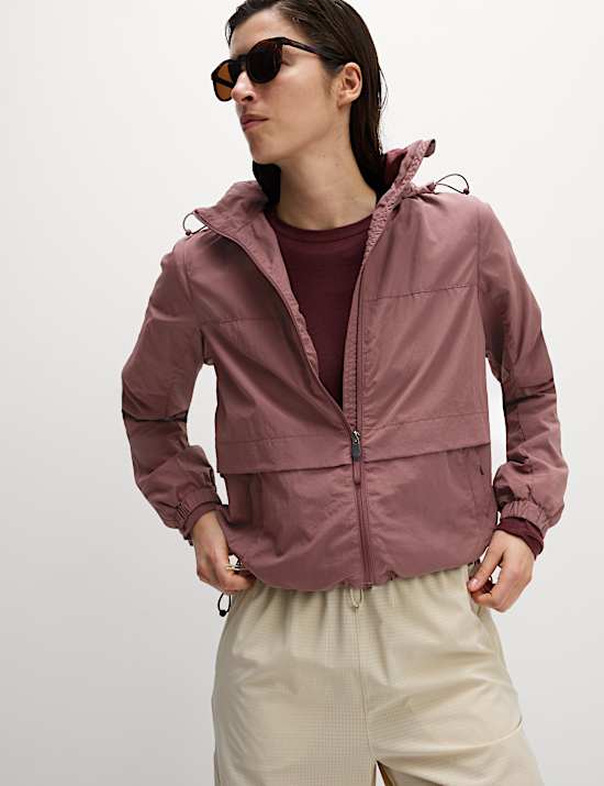 Sportovní bunda s kapucí s technologií Stormwear™