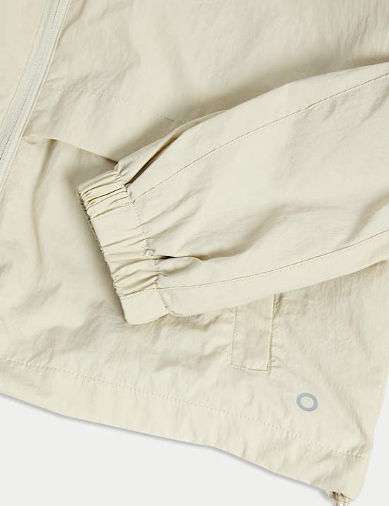 Veste sport &agrave; capuche, dot&eacute;e de la technologie Stormwear&trade;