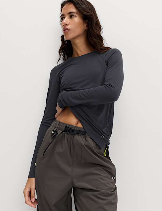 Textured Crew Neck Top