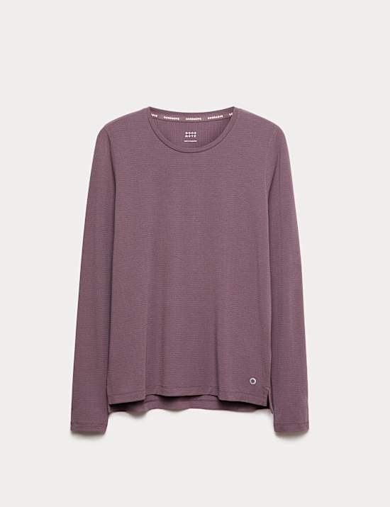 Tops & t-shirts