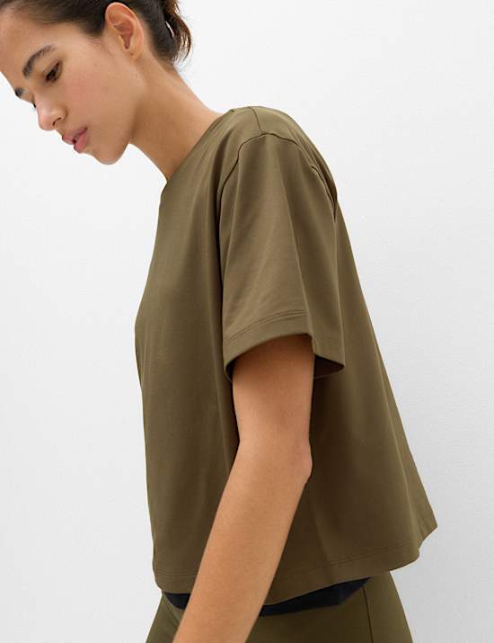 Onmisbaar, ruimvallend T-shirt met ronde hals