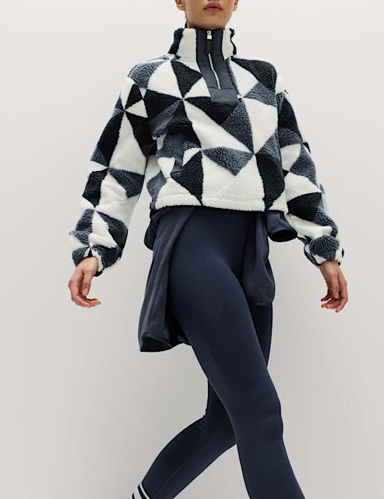 Borg Printed Funnel Neck Fleece Jacket