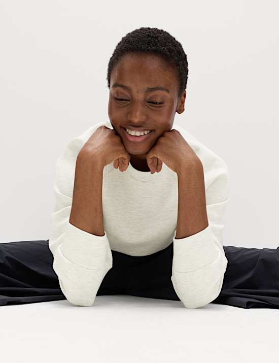 Scuba Crew Neck Relaxed Crop Sweatshirt