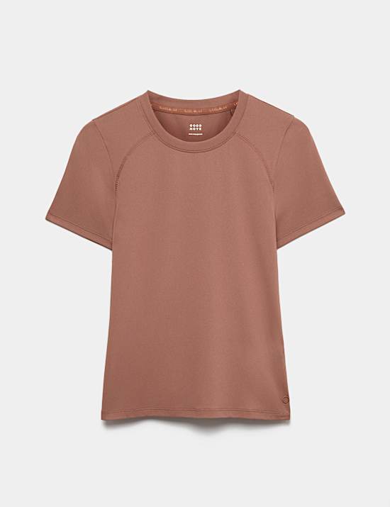 Round Neck Fitted T-Shirt