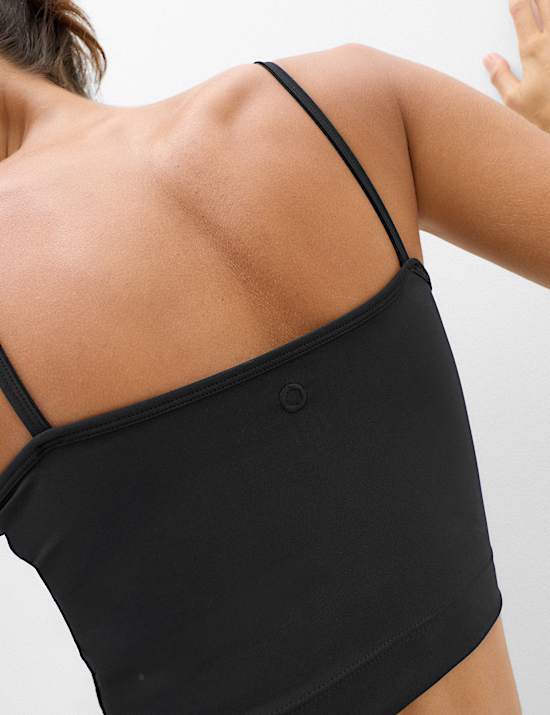 Essential Scoop Neck Crop Top